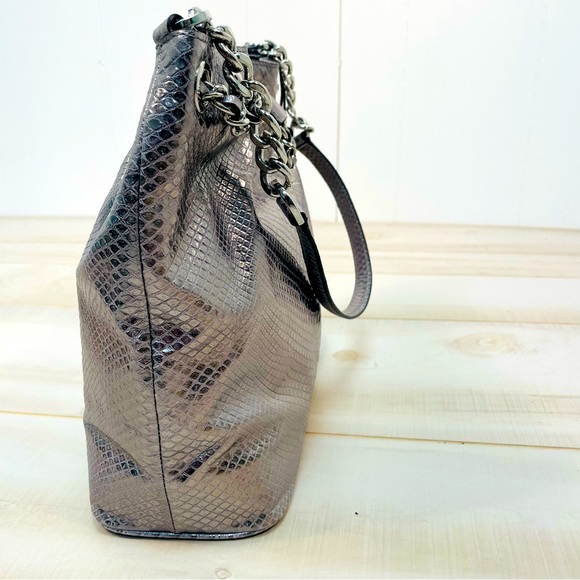 Michael Kors NWOT Frankie Silver Metallic Python Embossed Shoulder Crossbody Bag - Picture 3 of 8